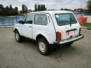 2015 Lada (ВАЗ) 2121 (4x4) I Рестайлинг, белый, 240000 рублей, вид 3