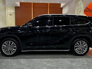 2024 Toyota Highlander IV (XU70), чёрный, 5012966 рублей, вид 5