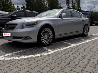 2008 Lexus LS Long 600h L IV, серебристый, 2800000 рублей, вид 2