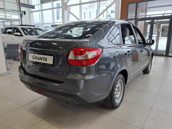 2026 Lada (ВАЗ) Granta I Рестайлинг, серый, 1058900 рублей - вид 5