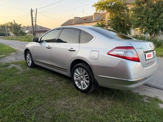 2012 Nissan Teana II (J32) Рестайлинг, серебристый, 700000 рублей, вид 3