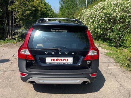 2013 Volvo XC70 II, чёрный, 1600000 рублей, вид 3