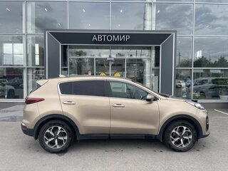 2019 Kia Sportage IV Рестайлинг, коричневый, 2250000 рублей, вид 4