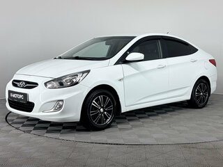 2011 Hyundai Solaris I, белый, 680000 рублей, вид 1