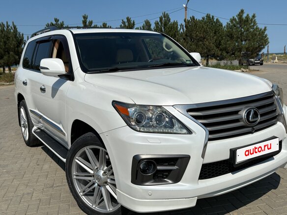 2012 Lexus LX 570 III Рестайлинг, белый - вид 6