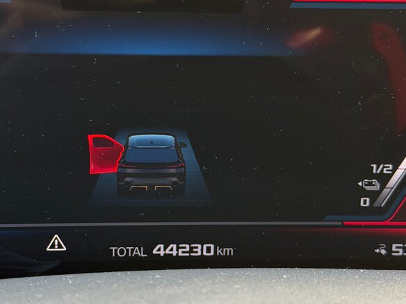 2023 BMW XM, чёрный, 13500000 рублей - вид 6