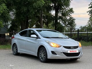 2013 Hyundai Elantra V (MD), серебристый, 650000 рублей, вид 1