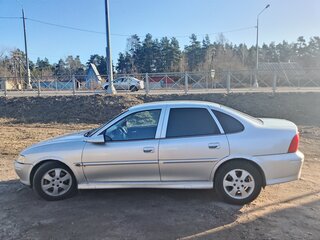 2001 Opel Vectra B Рестайлинг, серебристый, 140000 рублей, вид 4