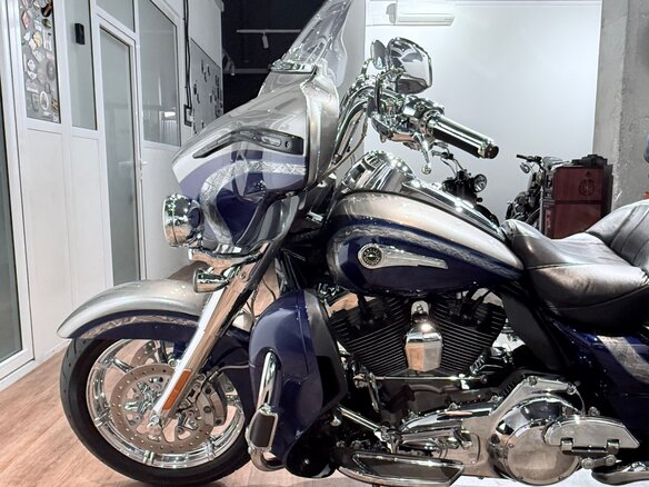 2016 Harley-Davidson CVO Limited, синий, 1799000 рублей - вид 16