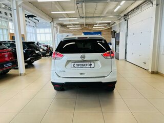 2018 Nissan X-Trail III Рестайлинг, белый, 2199900 рублей, вид 5