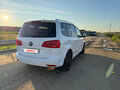 2010 Volkswagen Touran I Рестайлинг 2, белый - вид 3