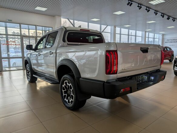 2026 JAC T9 Urban, серебристый, 3759000 рублей - вид 4