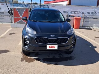 2021 Kia Sportage IV Рестайлинг, чёрный, 1500000 рублей, вид 3