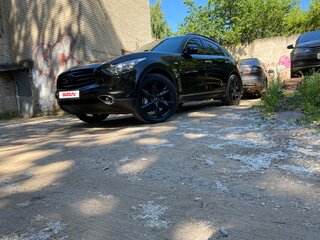 2014 Infiniti QX70, чёрный, 2175000 рублей, вид 3