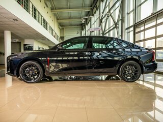 2025 Hongqi H5 II, чёрный, 4630000 рублей, вид 4