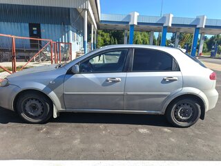 2007 Chevrolet Lacetti I, серебристый, 190000 рублей, вид 3