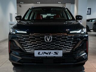 2025 Changan UNI-S I, чёрный, 3179900 рублей, вид 2