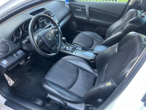 2012 Mazda 6 II (GH) Рестайлинг, белый, 1150000 рублей - вид 8