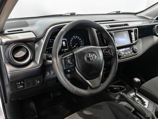 2018 Toyota RAV4 IV (XA40) Рестайлинг, белый, 2368954 рублей, вид 5