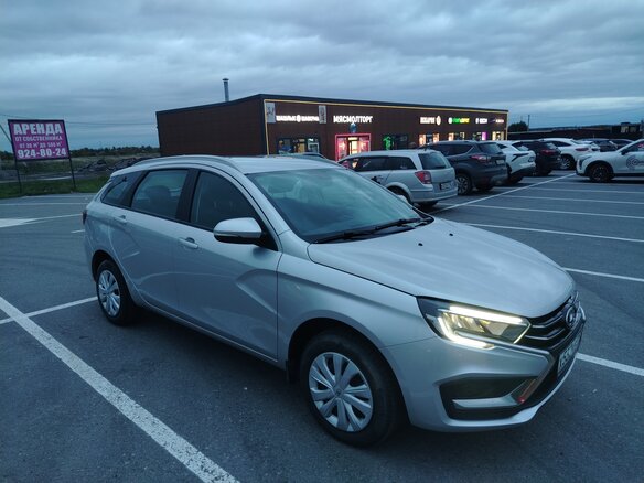 2024 Lada (ВАЗ) Vesta SW I Рестайлинг (NG), серебристый, 1300000 рублей - вид 4