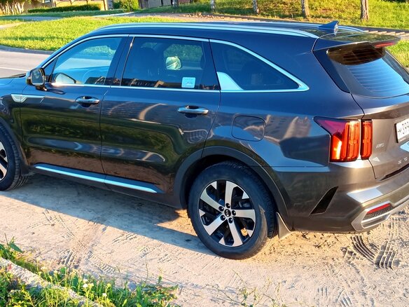 2020 Kia Sorento IV, серый, 3200000 рублей - вид 4