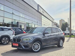 2018 BMW X1 20i xDrive II (F48), серый, 2399000 рублей, вид 3