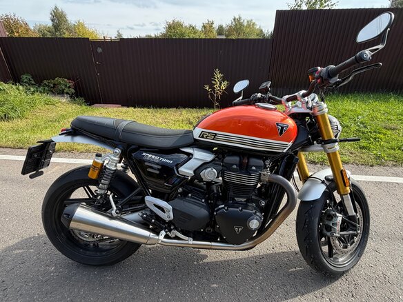 2025 Triumph Speed Twin, оранжевый, 1900000 рублей