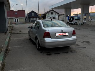 1999 Volkswagen Bora I, серебристый, 185000 рублей, вид 2