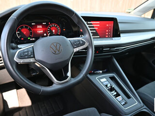 2023 Volkswagen Golf VIII, серый, 3457000 рублей, вид 5