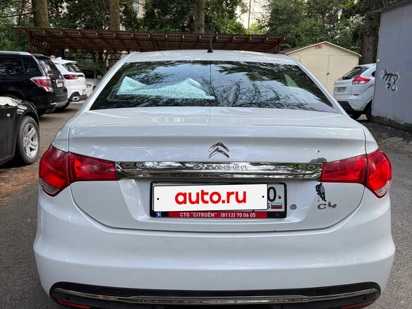 2014 Citroen C4 II, белый - вид 3