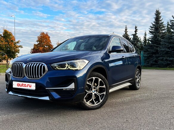 2020 BMW X1 18d xDrive II (F48) Рестайлинг, синий, 3500000 рублей - вид 8