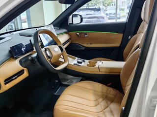 2026 Geely EX5 Гибрид EM-R, белый, 3829990 рублей, вид 5