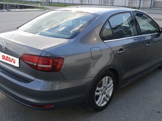 2017 Volkswagen Jetta VI Рестайлинг, серый, 1200000 рублей, вид 4
