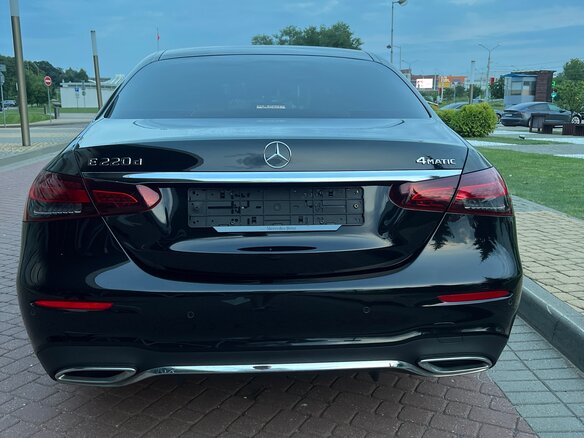 2023 Mercedes-Benz E-Класс 220 d V (W213, S213, C238) Рестайлинг, чёрный, 4300000 рублей - вид 2