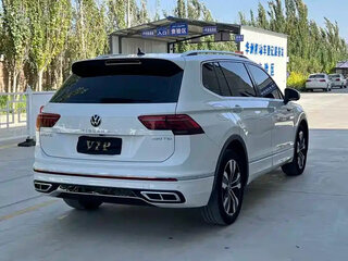 2022 Volkswagen Tiguan Allspace II Рестайлинг, белый, 1945500 рублей, вид 5