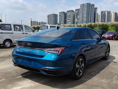 2021 Hyundai Elantra VII (CN7), синий, 1400000 рублей, вид 5