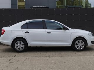 2017 Skoda Rapid I, белый, 1335000 рублей, вид 4