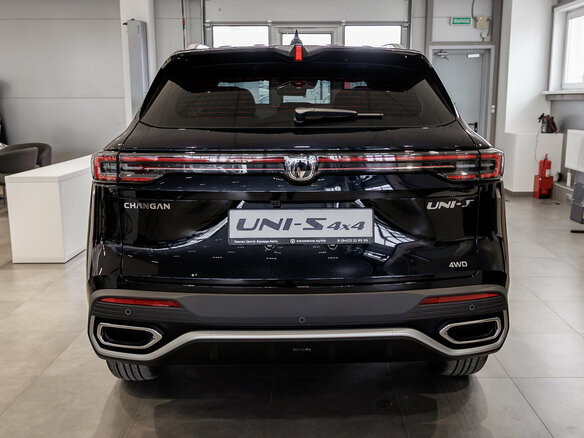 2026 Changan UNI-S I Рестайлинг, чёрный, 3079900 рублей - вид 6