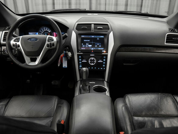 2013 Ford Explorer V, чёрный - вид 7