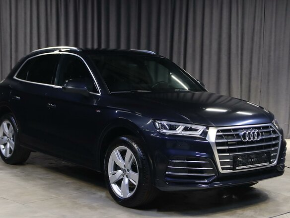 2020 Audi Q5 II (FY), чёрный, 2749000 рублей - вид 2