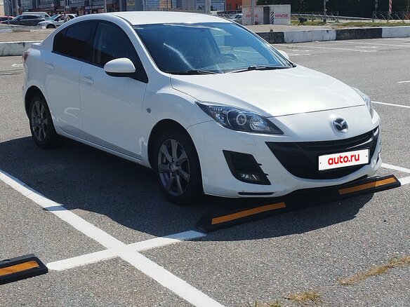 2011 Mazda 3 II (BL), белый, 810000 рублей - вид 2