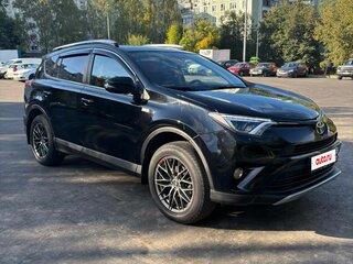 2017 Toyota RAV4 IV (XA40) Рестайлинг, чёрный, 2200000 рублей, вид 4