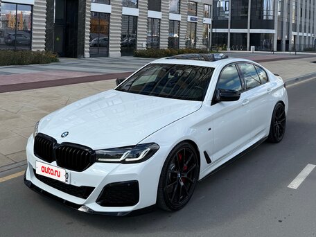 2020 BMW 5 серии 530i xDrive VII (G30/G31/G38) Рестайлинг, белый, 4700000 рублей, вид 1