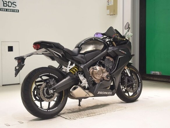 2021 Honda CBR 650R, чёрный, 855000 рублей - вид 4