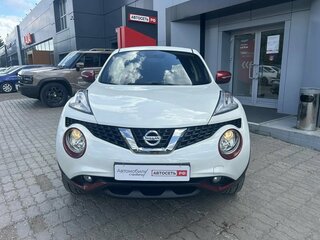 2018 Nissan Juke I Рестайлинг, белый, 1590000 рублей, вид 2