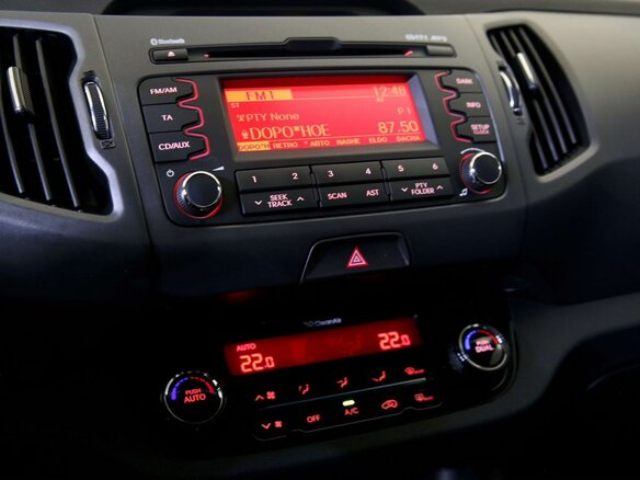 2013 Kia Sportage III, оранжевый - вид 15