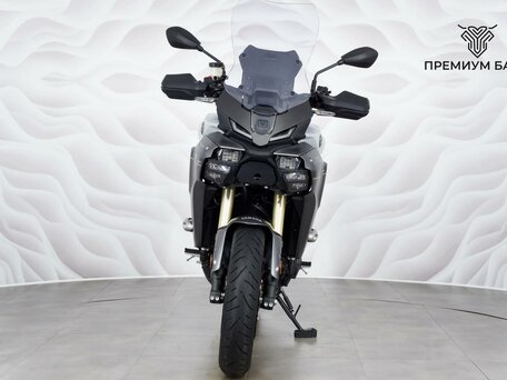 2025 Yamaha Tracer 9, серый, 1849000 рублей, вид 4
