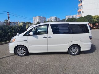 2005 Toyota Alphard I Рестайлинг, белый, 1550000 рублей, вид 2
