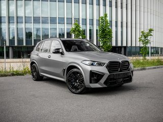 2025 BMW X5 M Competition III (F95) Рестайлинг, серый, 20490000 рублей, вид 3
