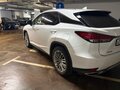 2020 Lexus RX 300 IV Рестайлинг, белый, 6500000 рублей - вид 3